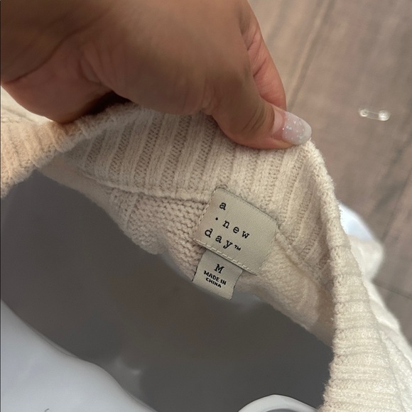 a new day Ivory Textured Knit Sweater - Picture 2 of 6